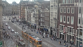 Damrak bij het Beursplein, Amsterdam